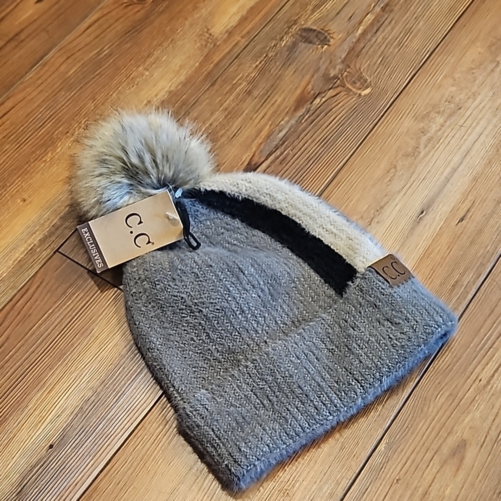 🆕 C.C Gray  hat with Pom Pom